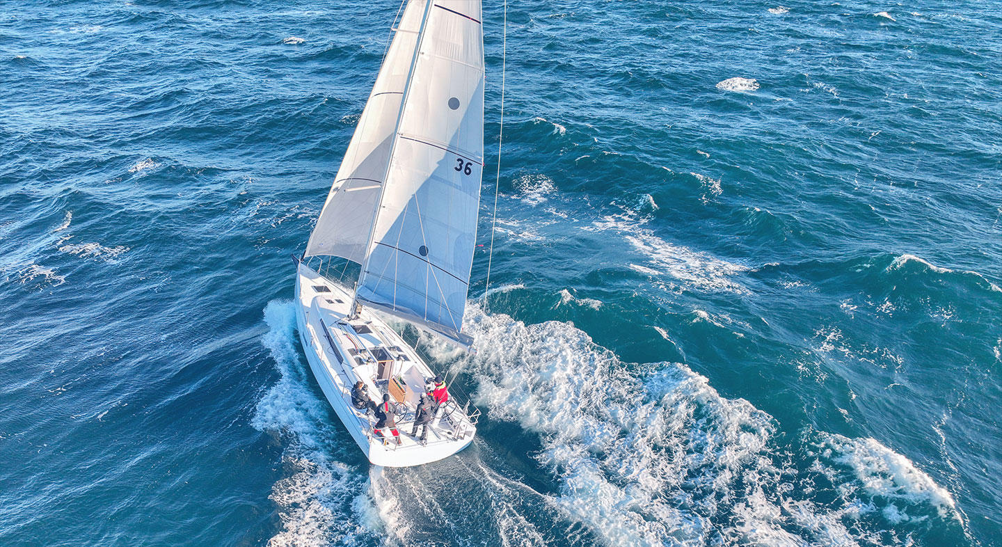 Beneteau Voiliers First 36 - photo 10