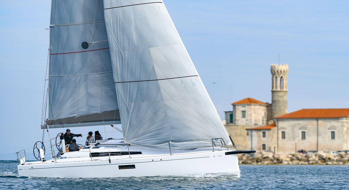 Beneteau Voiliers First 36 - photo 12