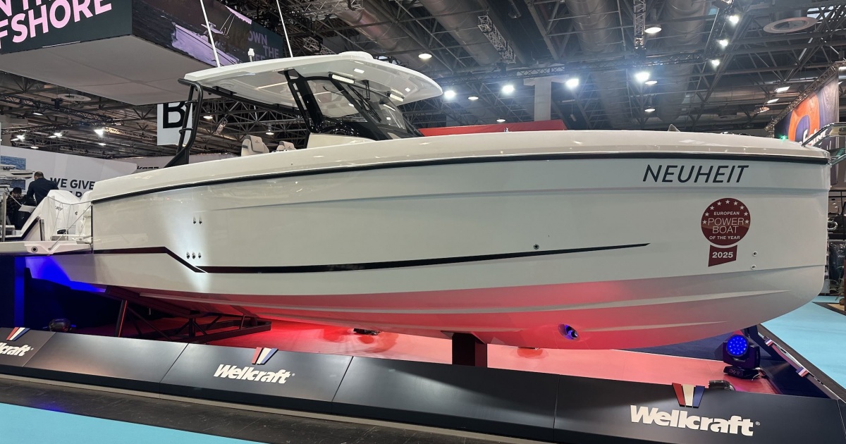 WELLCRAFT 38 T-Top
