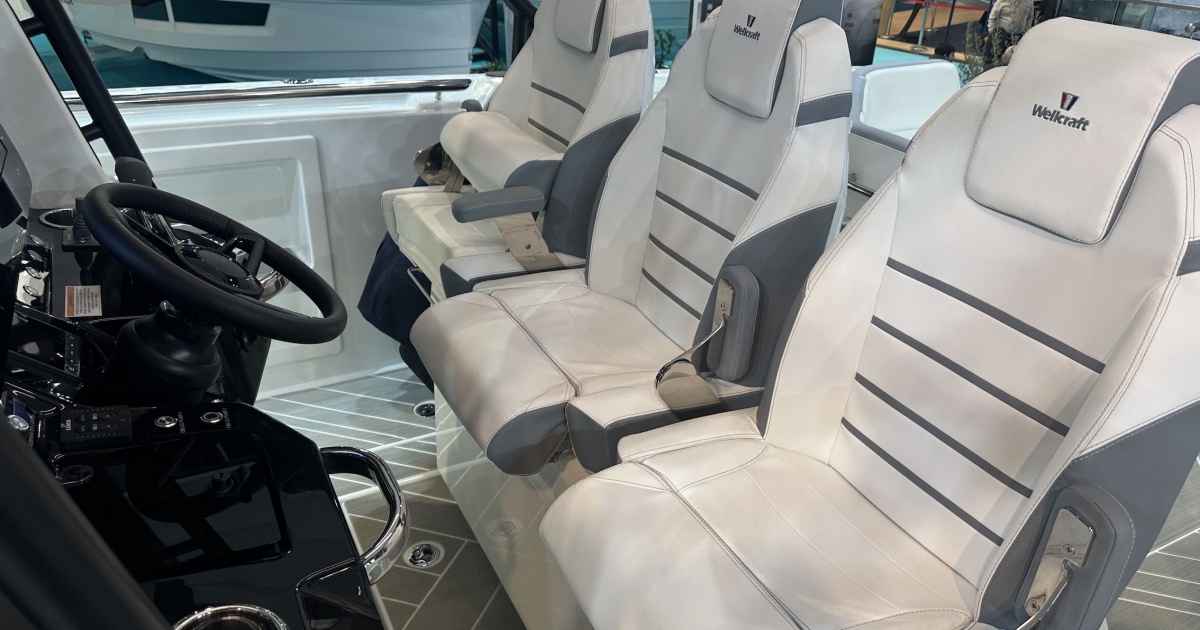 WELLCRAFT 38 T-Top